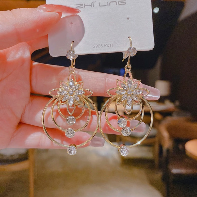 🎁Geometric multi-layered circle flower earrings